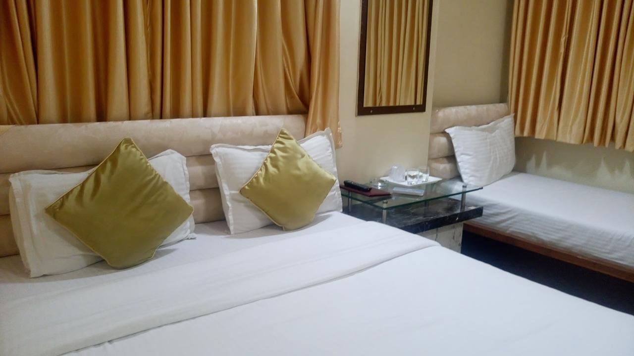 מומביי Hotel Silver Castle מראה חיצוני תמונה
